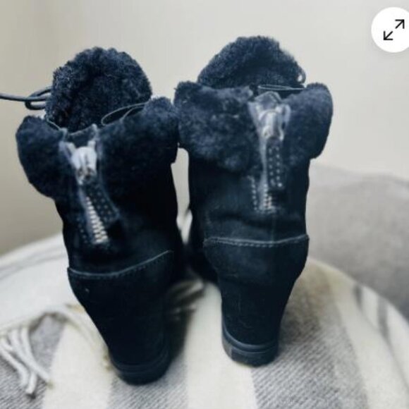 Giuseppe Zanotti Effie Suede/Shearling Trim High-Top Sneakers Black US 39 8.5 - Picture 9 of 10